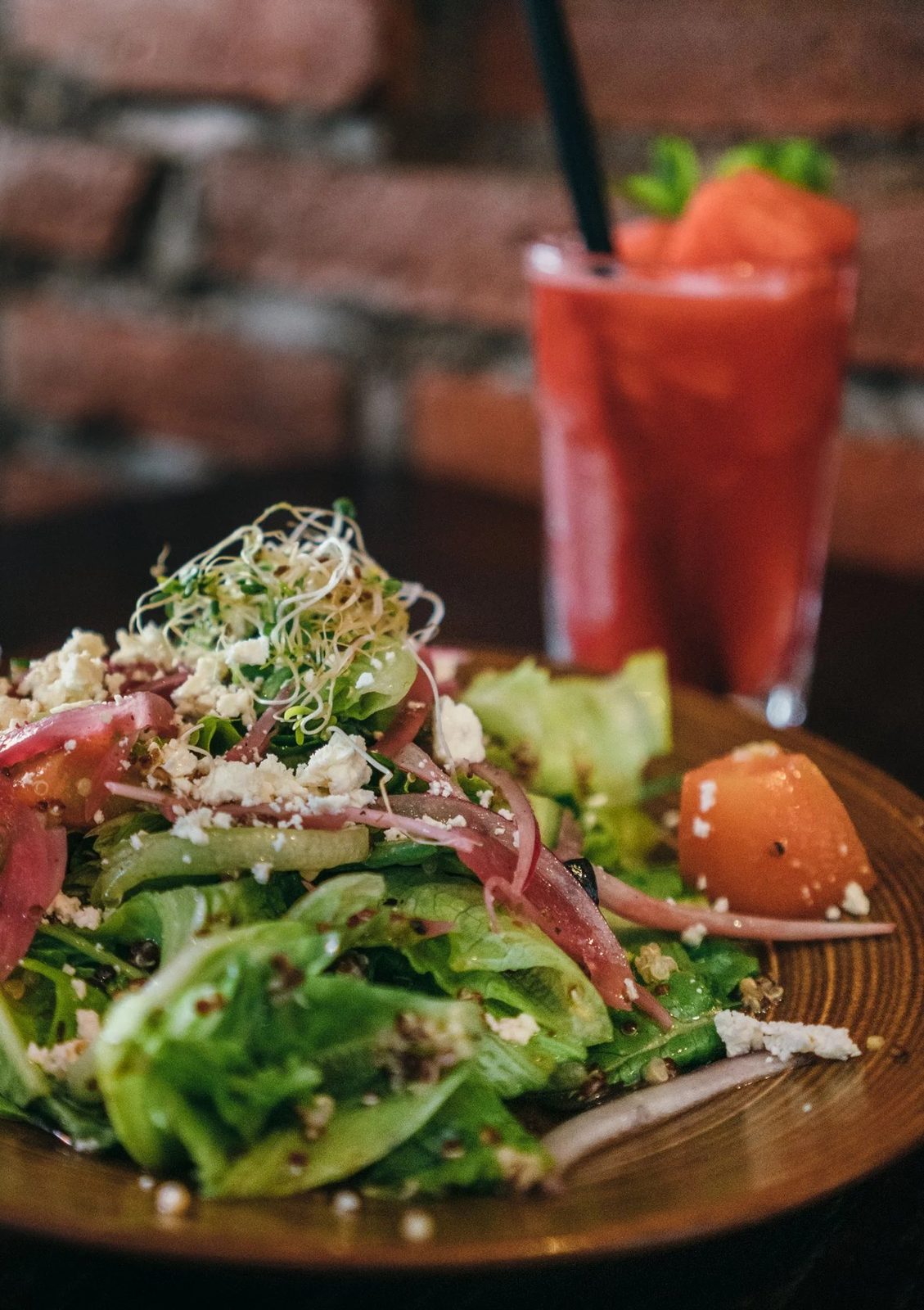 Garden salad with pickled red onion and sprouts